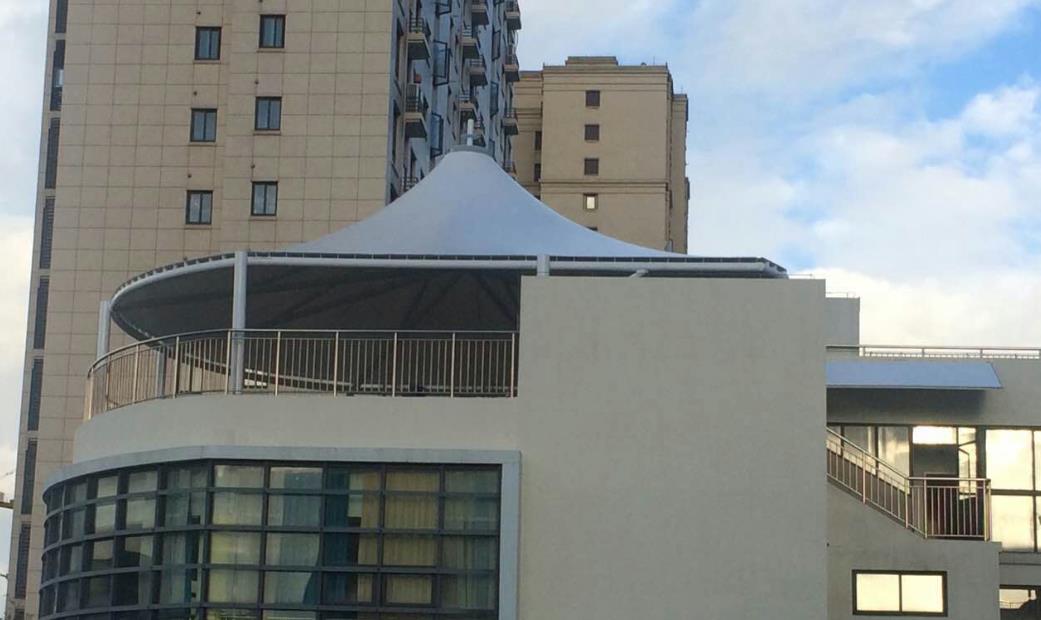 膜結(jié)構(gòu)遮陽棚