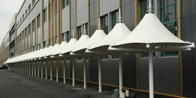 膜結(jié)構(gòu)景觀停車棚