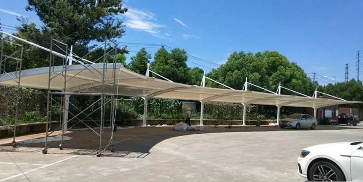 安徽海德思承接的合肥凱琳制冷設(shè)備有限公司膜結(jié)構(gòu)停車棚項(xiàng)目