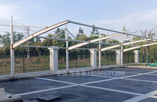 停車棚鋼結(jié)構(gòu)安裝-1.jpg 停車棚鋼結(jié)構(gòu)安裝-1.jpg